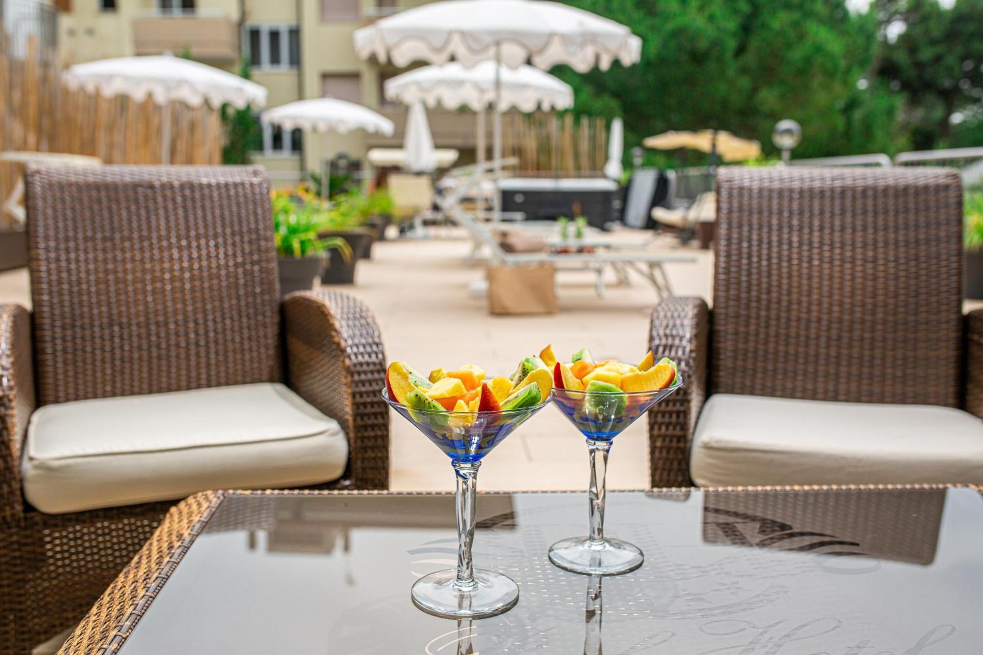 Park Hotel Lignano Sabbiadoro Exterior photo